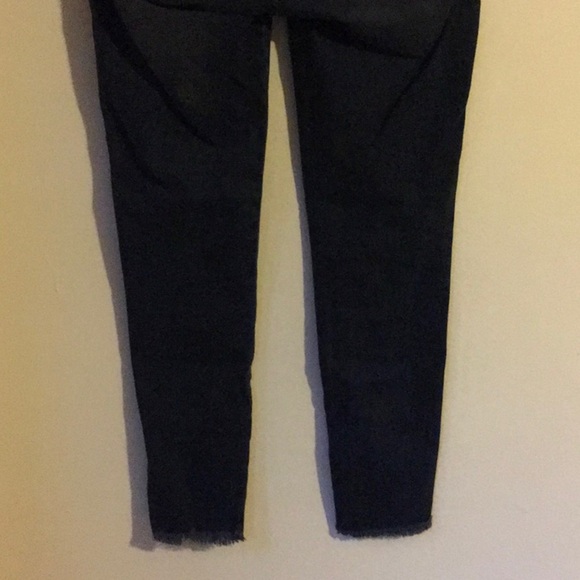 Zara Basic Z1975 Slim-Straight Denim Jeans in a Dark Wash (US 6) - Picture 10 of 11